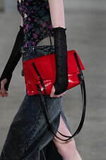 フェティコ24年春夏、花柄ボディスーツ＆足元がうっすら透けるボーダーニットドレスなど｜写真16