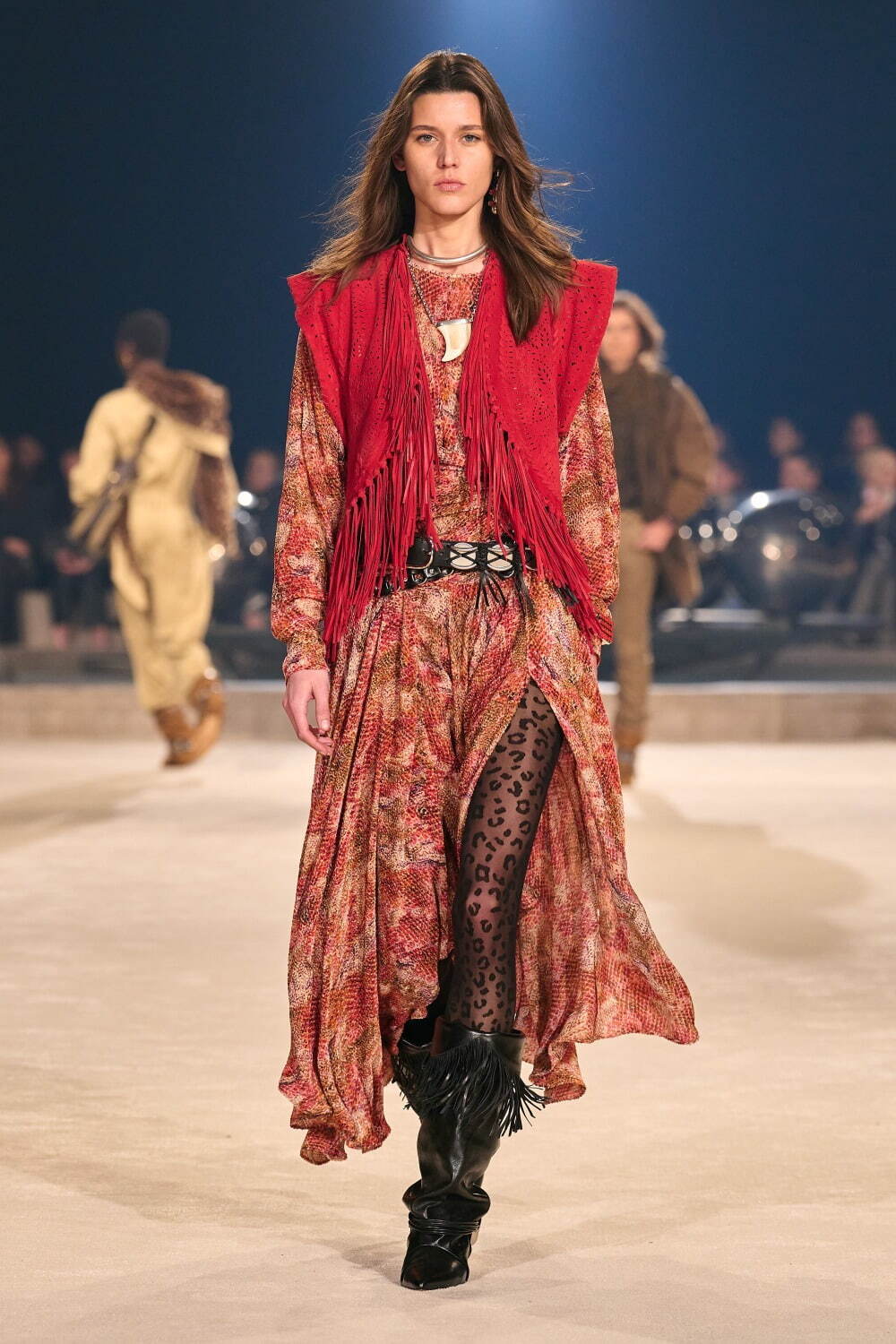 イザベル マラン(ISABEL MARANT) 2024-25年秋冬ウィメンズコレクション  - 写真23