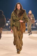 イザベル マラン 2024年秋冬コレクション - 自由な旅、エネルギッシュなスタイル｜写真14