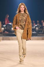 イザベル マラン 2024年秋冬コレクション - 自由な旅、エネルギッシュなスタイル｜写真29