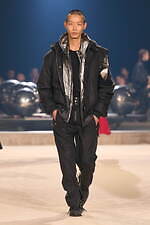 イザベル マラン 2024年秋冬コレクション - 自由な旅、エネルギッシュなスタイル｜写真52