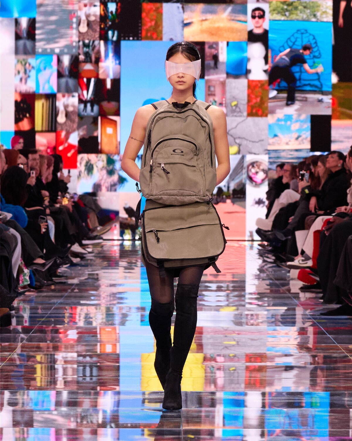 バレンシアガ(BALENCIAGA) 2024年冬ウィメンズ&メンズコレクション  - 写真50