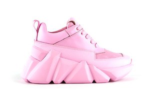 ユナイテッド ヌード24年春夏新作、“パッションカラー”の厚底スニーカーや多面体ヒールサンダル