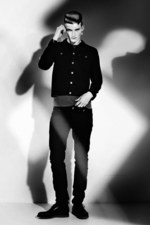 チープマンデイ(CHEAP MONDAY)、2010-11年秋冬コレクション｜写真2