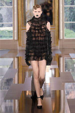 ヴァレンティノ(VALENTINO) 2024-25年秋冬ウィメンズコレクション  - 写真20