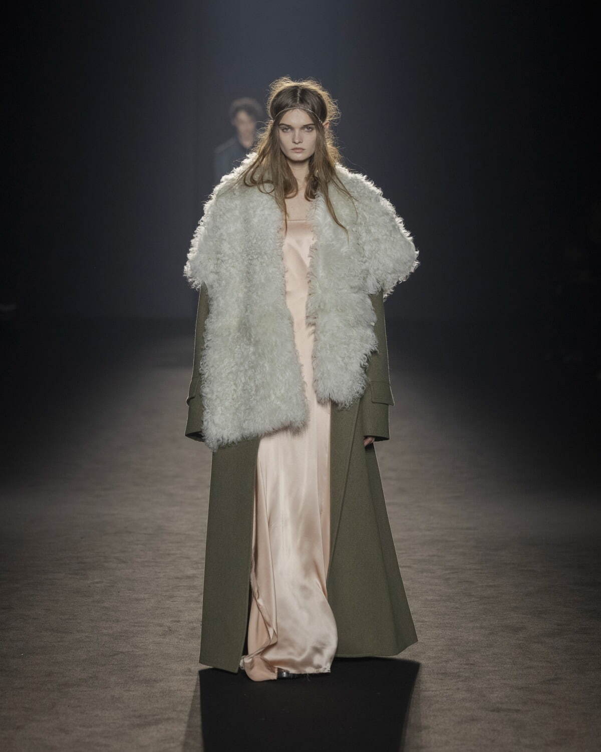 アン ドゥムルメステール 2024-25年秋冬<span>コレクション</span> - 写真17