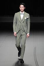 ユミカツラ 2024-25年秋冬コレクション - バラと共に歩んだ60年｜写真70