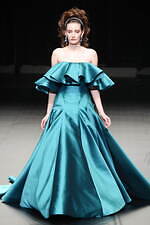 ユミカツラ 2024-25年秋冬コレクション - バラと共に歩んだ60年｜写真73