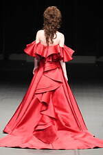 ユミカツラ 2024-25年秋冬コレクション - バラと共に歩んだ60年｜写真72