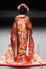 ユミカツラ 2024-25年秋冬コレクション - バラと共に歩んだ60年｜写真97