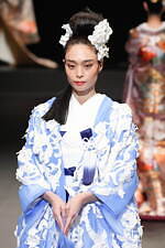 ユミカツラ 2024-25年秋冬コレクション - バラと共に歩んだ60年｜写真118