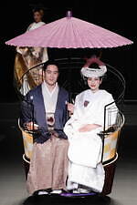 ユミカツラ 2024-25年秋冬コレクション - バラと共に歩んだ60年｜写真120