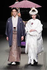 ユミカツラ 2024-25年秋冬コレクション - バラと共に歩んだ60年｜写真121