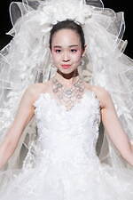 ユミカツラ 2024-25年秋冬コレクション - バラと共に歩んだ60年｜写真138