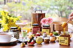 ホテル ザ ミツイ キョウト“奇跡のはちみつ”アフタヌーンティー、蜂モチーフのムースなど｜写真1