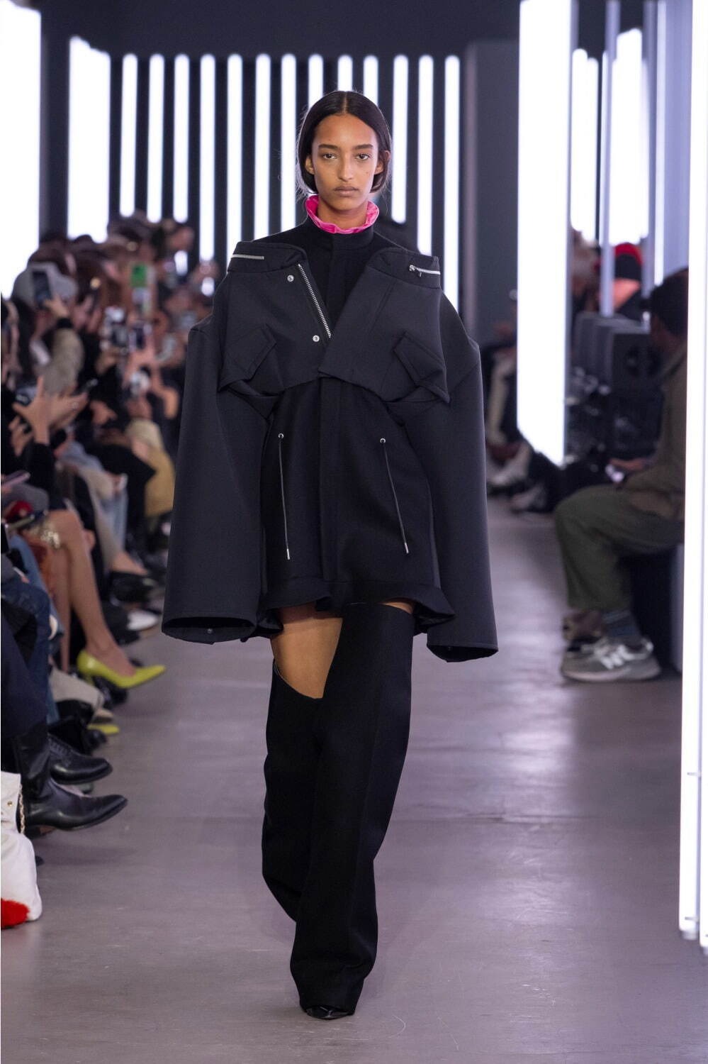 サカイ(sacai) 2024-25年秋冬ウィメンズコレクション  - 写真1