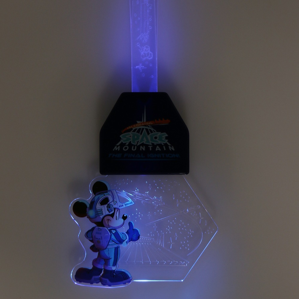 東京ディズニーランド“スペースマウンテン”にちなんだグッズ、カチューシャ＆ロケット着想クッションなど｜写真36