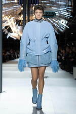 ルイ・ヴィトン 2024-25年秋冬ウィメンズコレクション - 10年間にわたる冒険の旅を回顧｜写真13