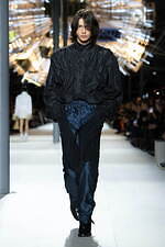 ルイ・ヴィトン 2024-25年秋冬ウィメンズコレクション - 10年間にわたる冒険の旅を回顧｜写真19