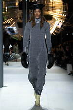 ルイ・ヴィトン 2024-25年秋冬ウィメンズコレクション - 10年間にわたる冒険の旅を回顧｜写真56