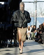 ステラ マッカートニー 2024-25年秋冬コレクション - 母なる地球の代弁者｜写真17