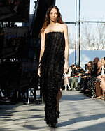 ステラ マッカートニー 2024-25年秋冬コレクション - 母なる地球の代弁者｜写真45