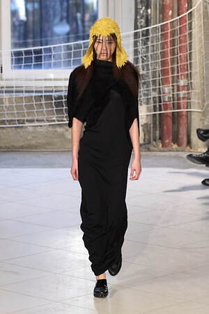 キコ・コスタディノフ(KIKO KOSTADINOV) 2024-25年秋冬ウィメンズコレクション  - 写真27