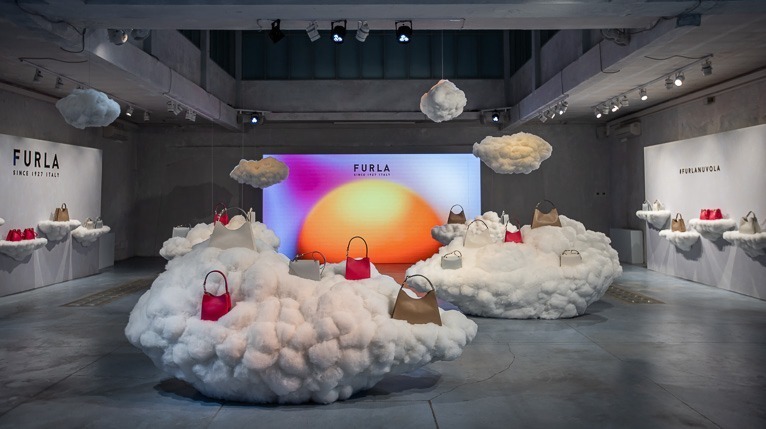 フルラ(FURLA) ヌヴォラ｜写真19