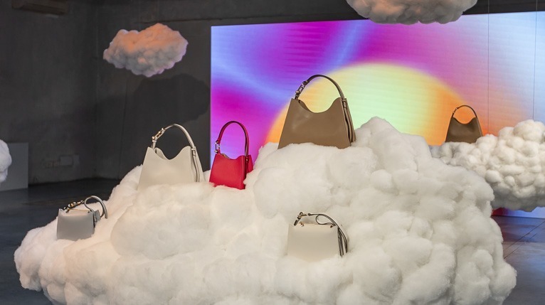 フルラ(FURLA) ヌヴォラ｜写真21