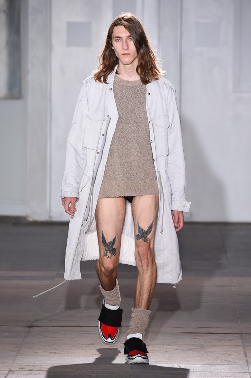 メゾン マルタン マルジェラ(Maison Martin Margiela) 2015年春夏メンズコレクション シルエット - 写真9