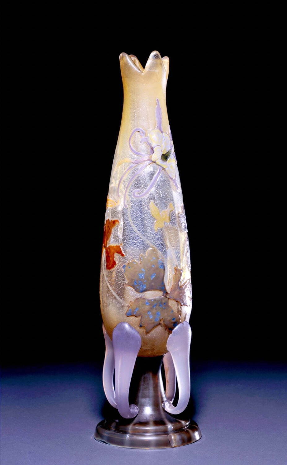 エミールガレ 　　　　　　１９００年初頭製造 こちらのエミールガレの花瓶の作品年代を教えてください。何卒
