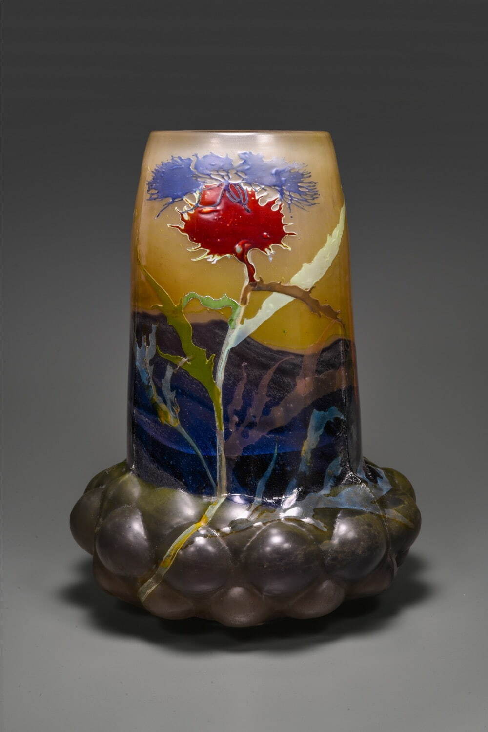 エミール・ガレ 《花器(アザミ)》 1900年 個人蔵