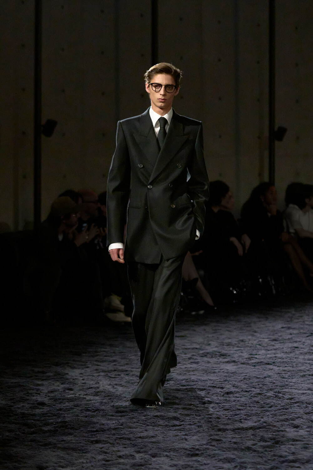 サンローラン(Saint Laurent) 2024年冬メンズコレクション  - 写真10