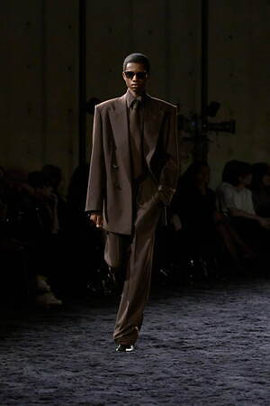 サンローラン(Saint Laurent) 2024年冬メンズコレクション  - 写真19