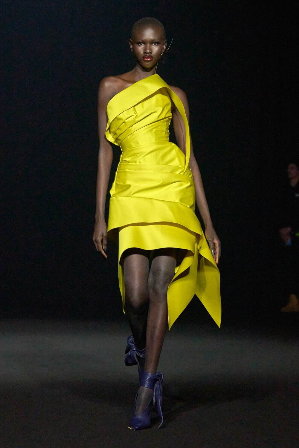 ミュグレー(MUGLER) 2024-25年秋冬ウィメンズコレクション  - 写真30