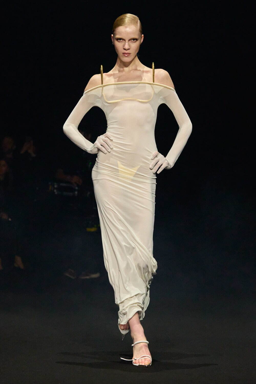 ミュグレー(MUGLER) 2024-25年秋冬ウィメンズコレクション  - 写真39