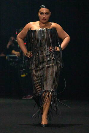 ミュグレー(MUGLER) 2024-25年秋冬ウィメンズコレクション  - 写真8