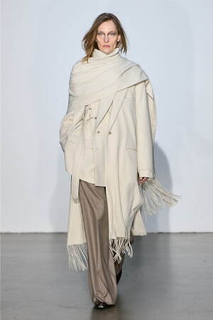 ウジョー(UJOH) 2024-25年秋冬ウィメンズ&メンズコレクション  - 写真5