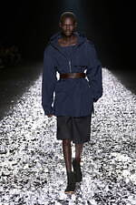 ドリス ヴァン ノッテン 2025年春夏メンズコレクション、“衣服と時間”創業者によるラストシーズン｜写真19