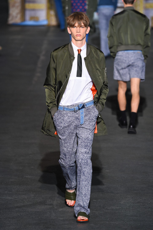 クリスヴァンアッシュ(KRISVANASSCHE) 2015年春夏メンズコレクション  - 写真12