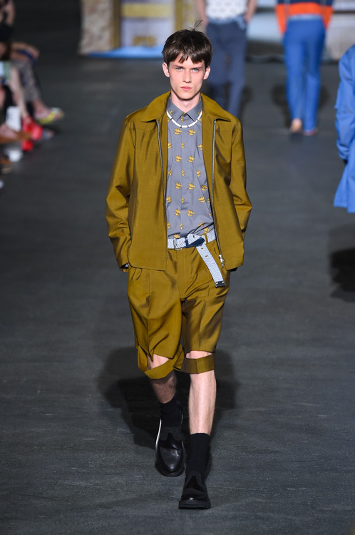 クリスヴァンアッシュ(KRISVANASSCHE) 2015年春夏メンズコレクション  - 写真27