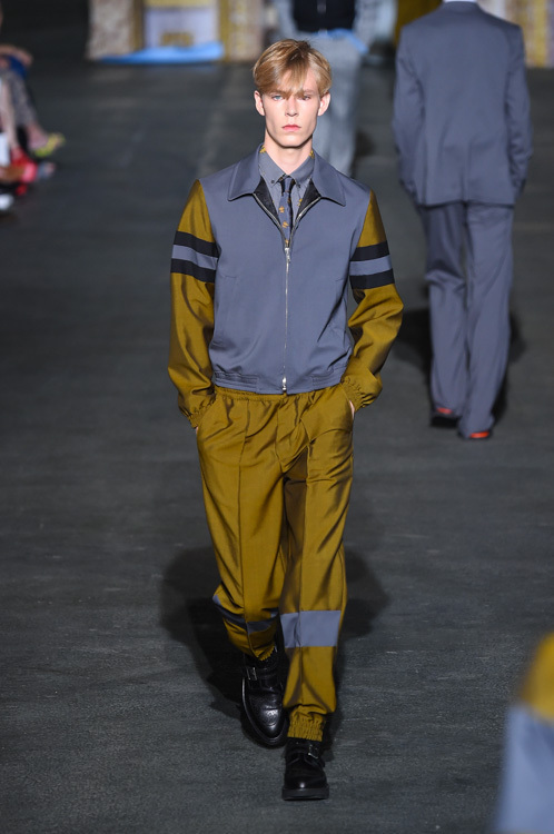 クリスヴァンアッシュ(KRISVANASSCHE) 2015年春夏メンズコレクション  - 写真36