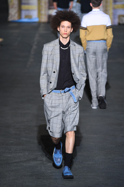 クリスヴァンアッシュ(KRISVANASSCHE) 2015年春夏メンズコレクション  - 写真43