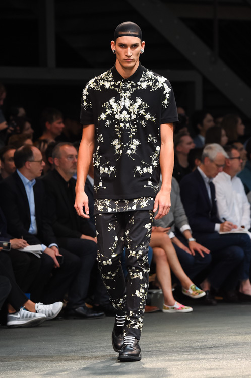 ジバンシィ バイ リカルド ティッシ (Givenchy by Riccardo Tisci) 2015年春夏ウィメンズ&メンズコレクション  - 写真102