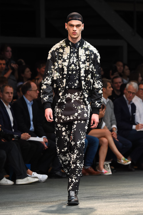 ジバンシィ バイ リカルド ティッシ (Givenchy by Riccardo Tisci) 2015年春夏ウィメンズ&メンズコレクション  - 写真110