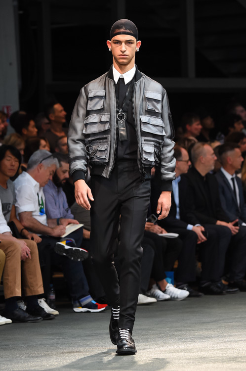 ジバンシィ バイ リカルド ティッシ (Givenchy by Riccardo Tisci) 2015年春夏ウィメンズ&メンズコレクション  - 写真69