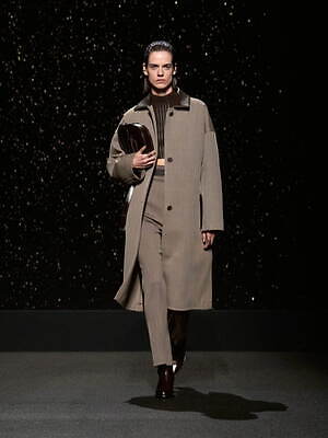 エルメス(HERMÈS) 2024-25年秋冬ウィメンズコレクション  - 写真17