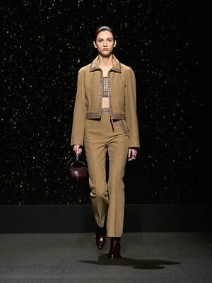 エルメス(HERMÈS) 2024-25年秋冬ウィメンズコレクション  - 写真37