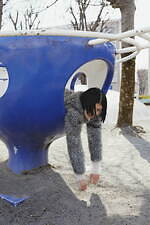 オープン セサミ クラブ 2024年秋冬コレクション、過ぎ去っていく日々の時間をプレイフルに｜写真9