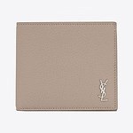 サンローランのウィメンズ＆メンズ財布、柔らかなラムスキンのミニ財布や“YSL”ロゴ入りカードケース｜写真13